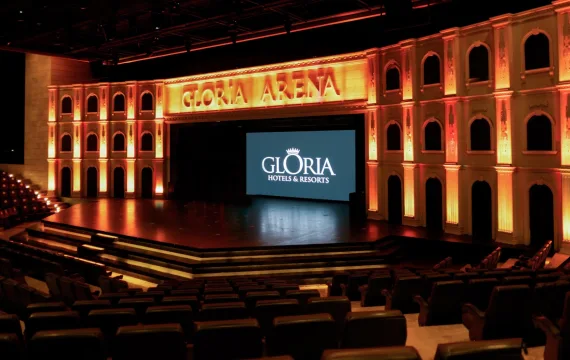 Gloria arena amphitheatre12 1