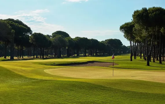 Gloriaoldcourse32 golfclub h