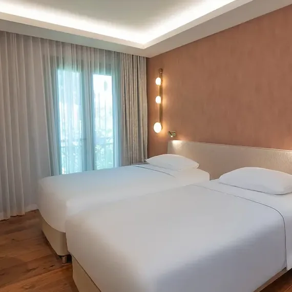 Executive Villa image 4 of 5