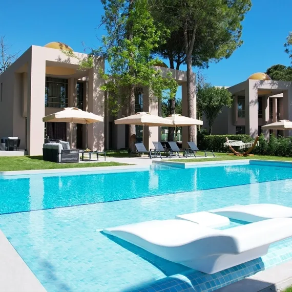 King & Queen Villas image 3 of 5