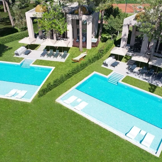 King & Queen Villas image 5 of 5