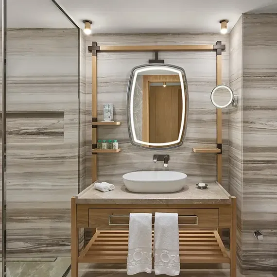 Superior Sea View Room image 4 of 4