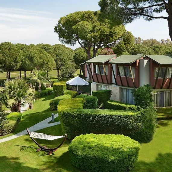 Select Villa - Gloria Verde image 3 of 5