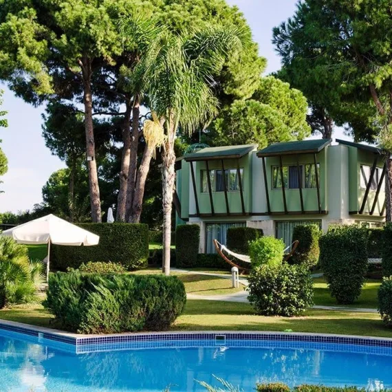 Select Villa - Gloria Verde image 1 of 5