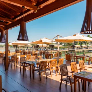 Traces Beach Bar & Restaurant